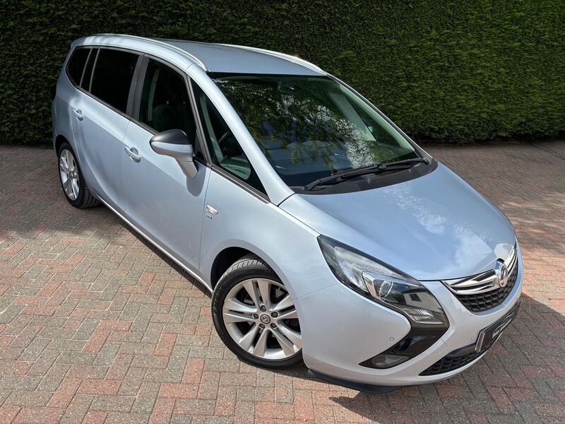 View VAUXHALL ZAFIRA TOURER 2.0 CDTi SRi