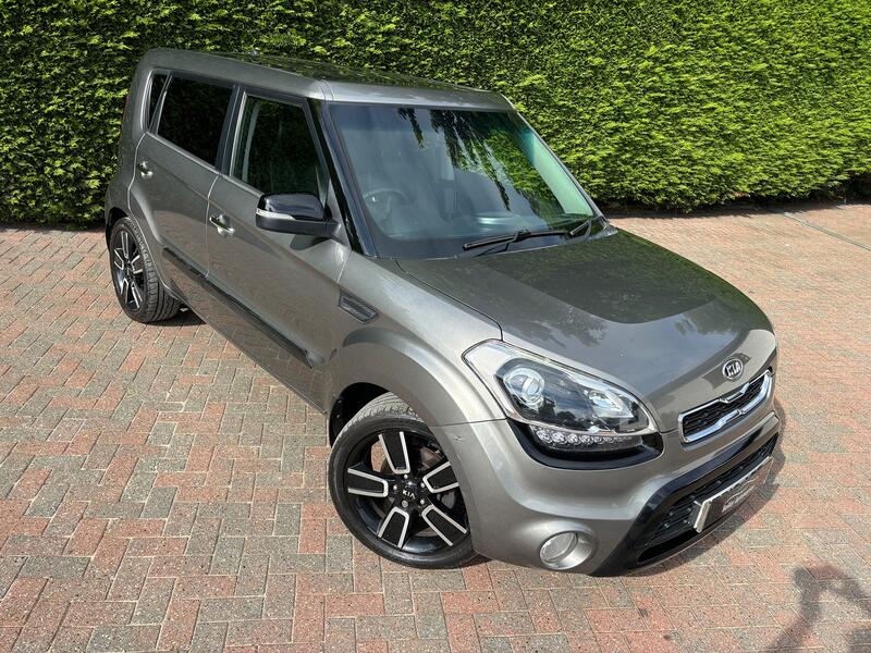 View KIA SOUL 1.6 CRDi Quantum
