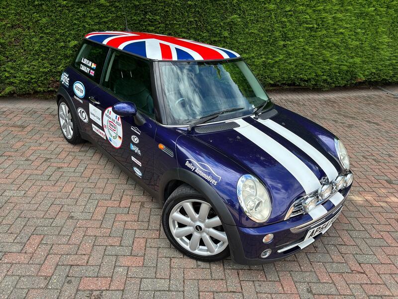 View MINI HATCH 1.6 Cooper Hatch