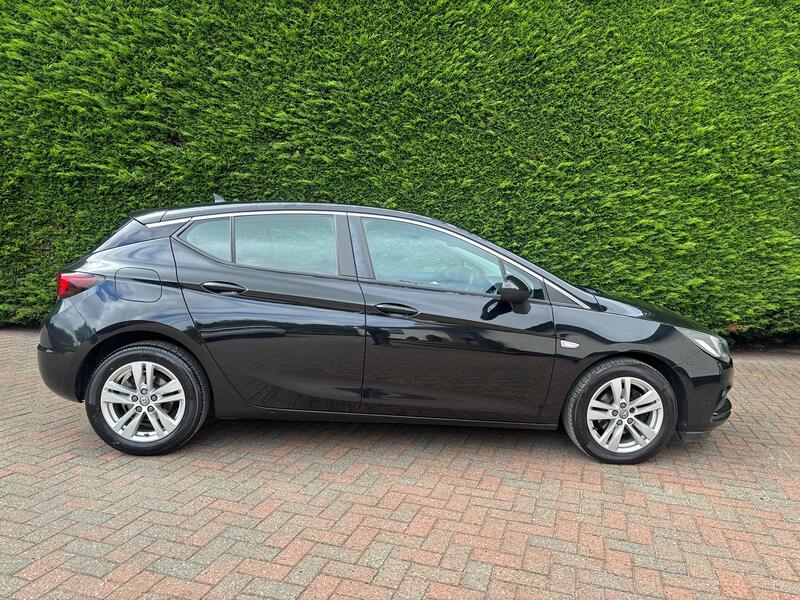 VAUXHALL ASTRA