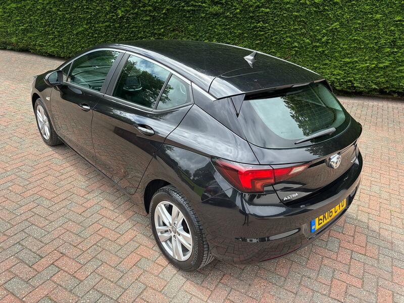 VAUXHALL ASTRA