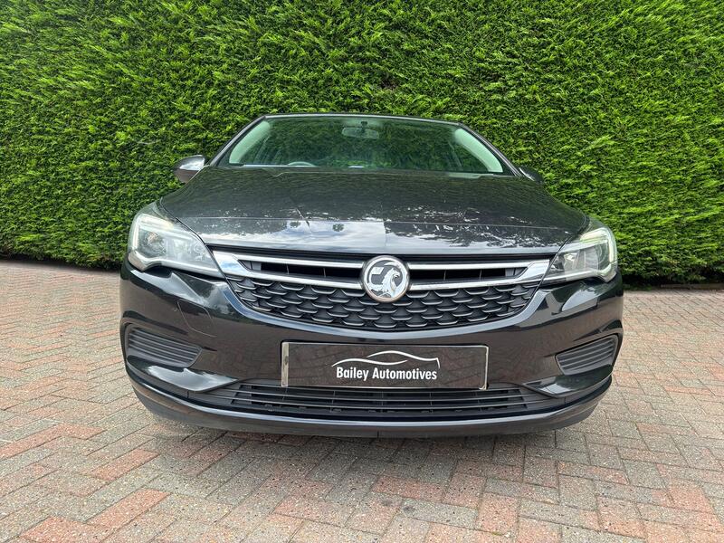 VAUXHALL ASTRA
