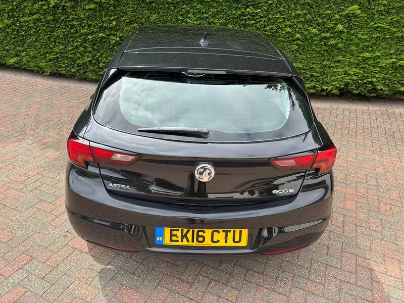 VAUXHALL ASTRA