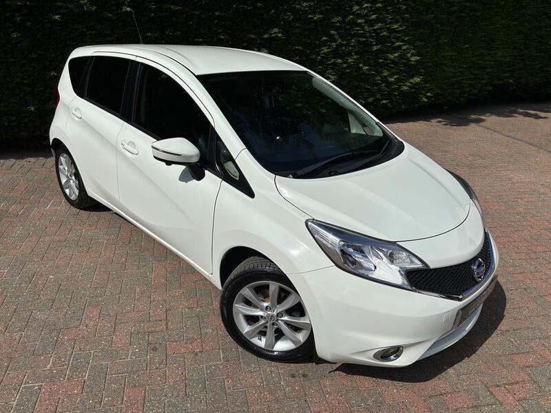 View NISSAN NOTE 1.5 dCi Tekna