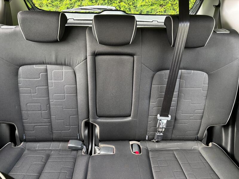 KIA VENGA