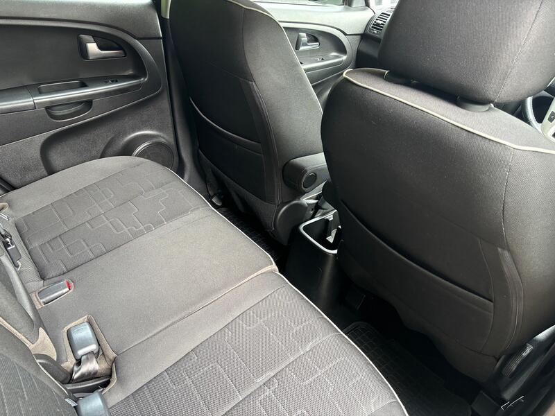 KIA VENGA