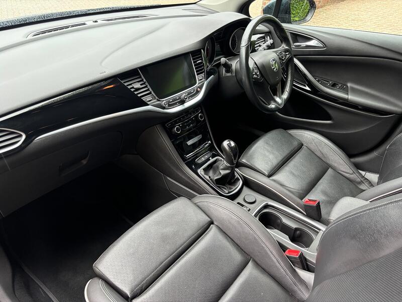 VAUXHALL ASTRA