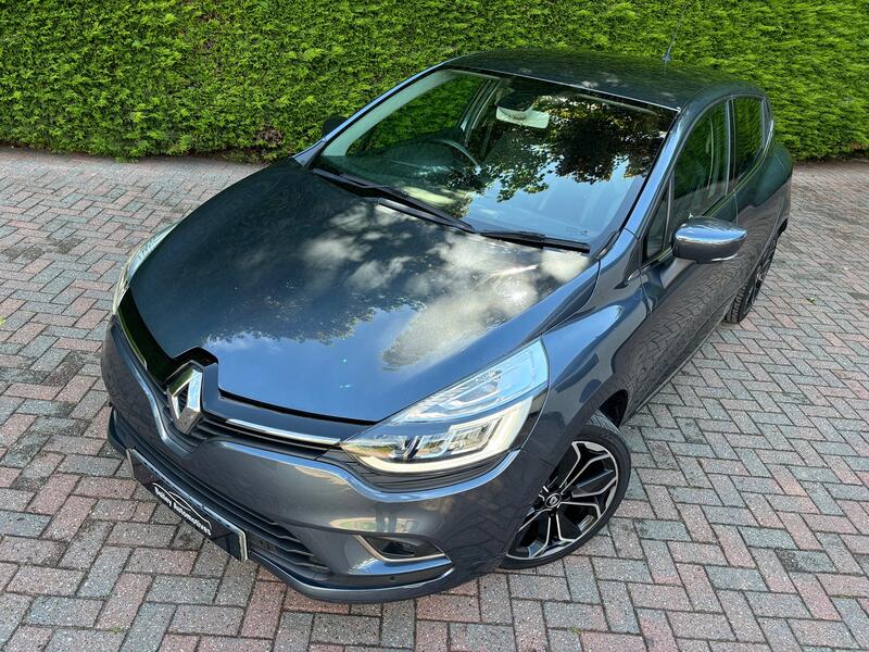 View RENAULT CLIO 1.5 Signature Nav dCi 90