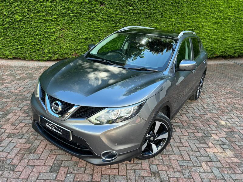 View NISSAN QASHQAI 1.5 dCi N-Connecta