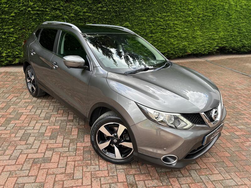 View NISSAN QASHQAI 1.5 dCi N-Connecta