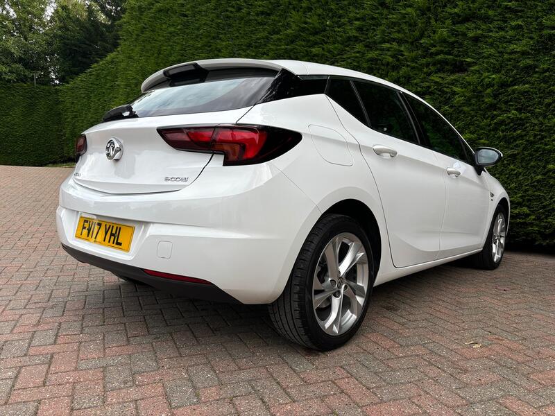 VAUXHALL ASTRA
