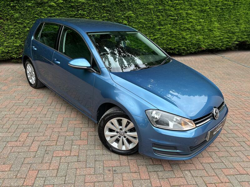 View VOLKSWAGEN GOLF 1.4 TSI BlueMotion Tech SE