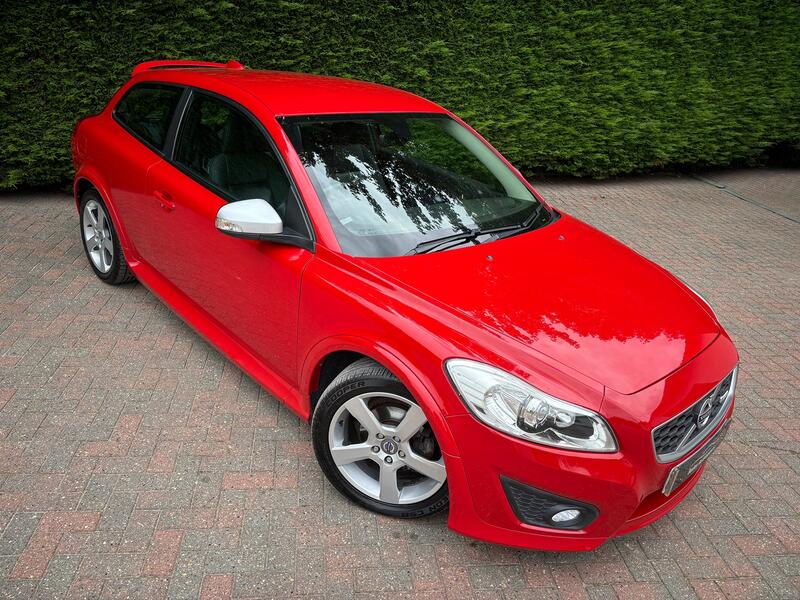 View VOLVO C30 1.6 D2 R-Design