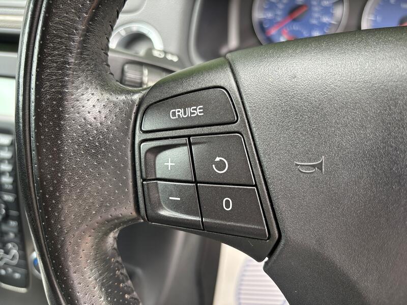 VOLVO C30