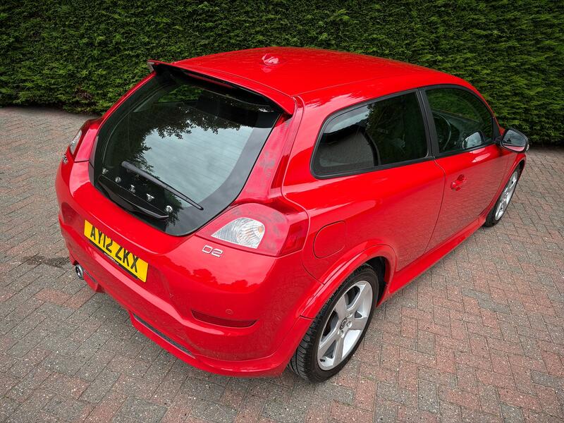 VOLVO C30