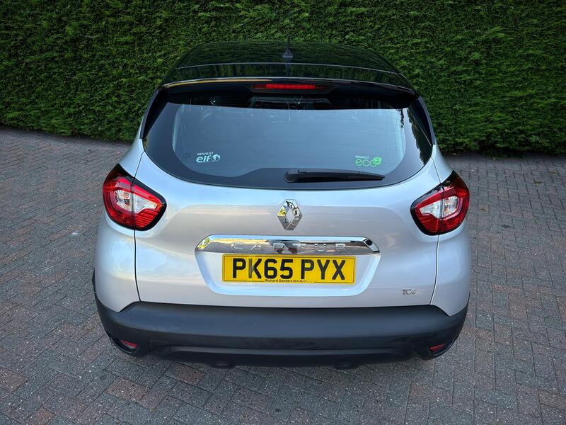 RENAULT CAPTUR