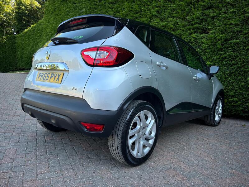 RENAULT CAPTUR