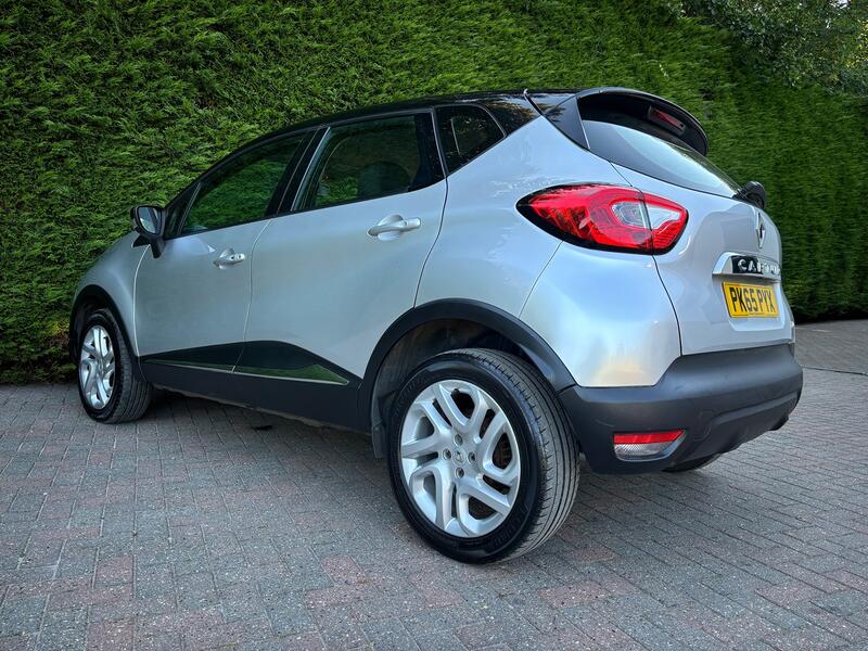 RENAULT CAPTUR