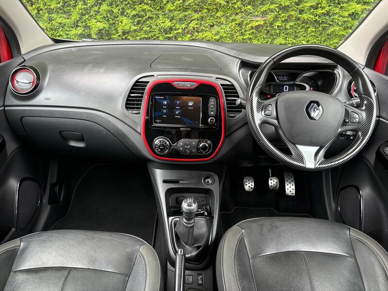 View RENAULT CAPTUR 1.5 Signature Nav dCi 90
