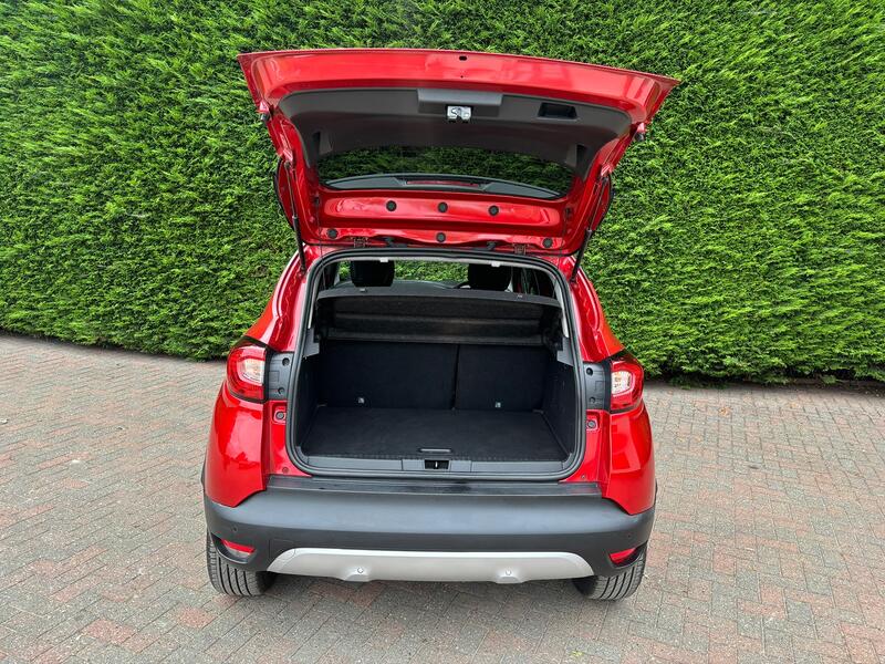 RENAULT CAPTUR
