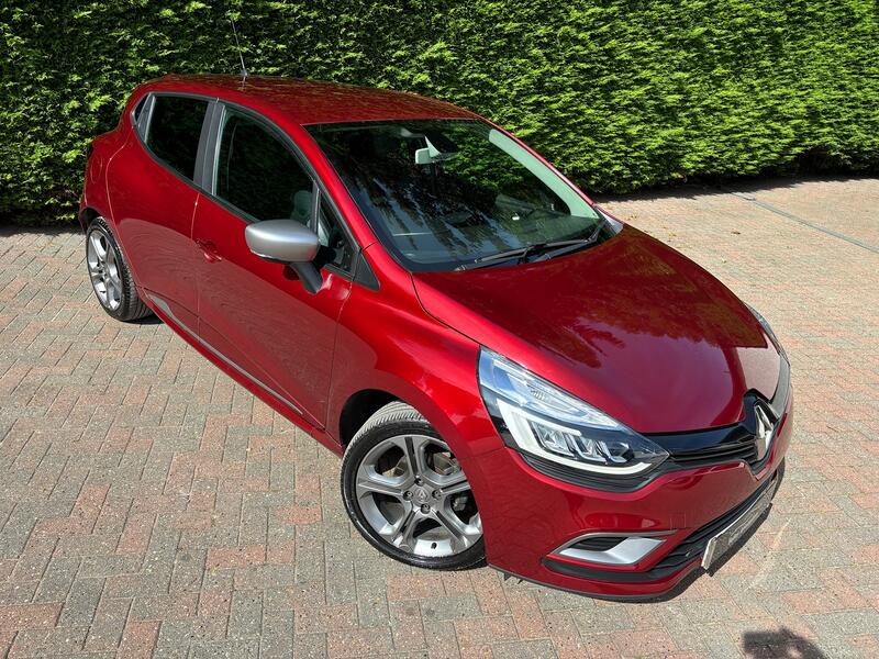 View RENAULT CLIO 0.9 GT Line TCe 90 MY18