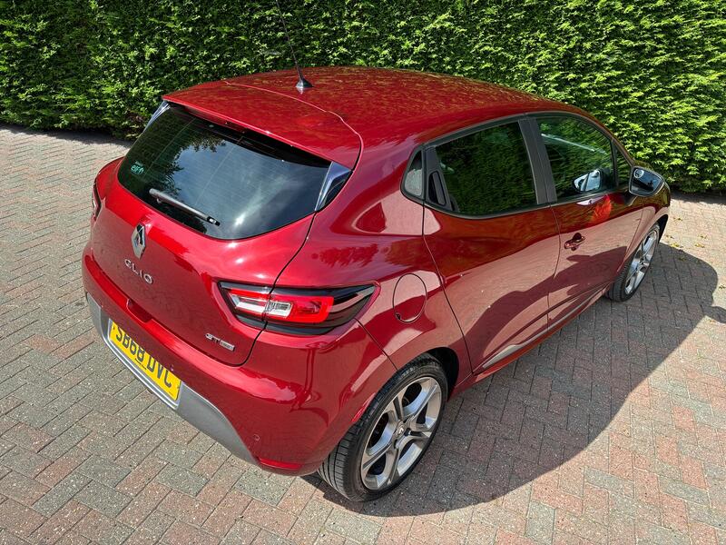 RENAULT CLIO