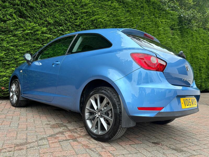 SEAT IBIZA