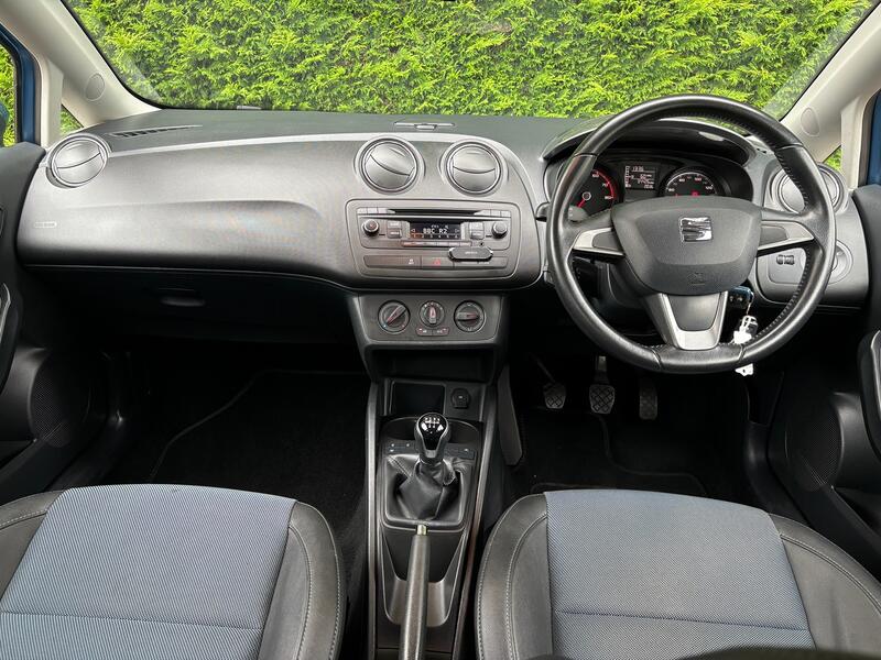 View SEAT IBIZA 1.2 TSI I TECH