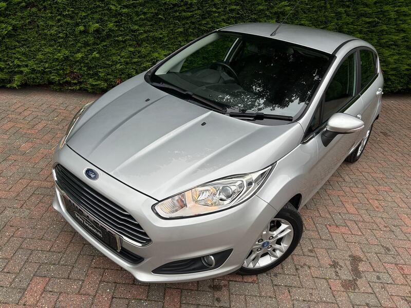 View FORD FIESTA 1.3 Zetec