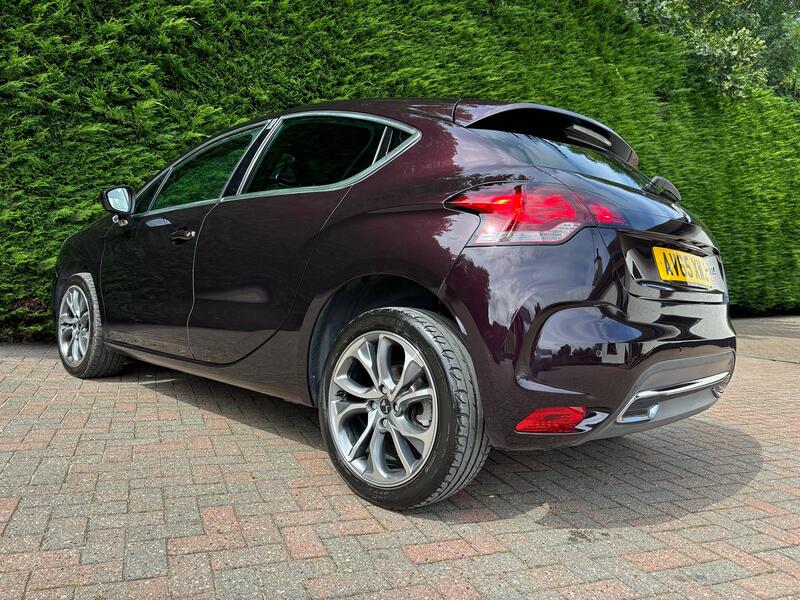 DS AUTOMOBILES DS 4