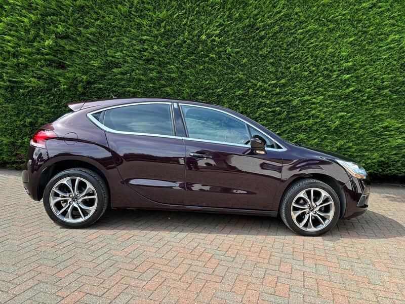 DS AUTOMOBILES DS 4