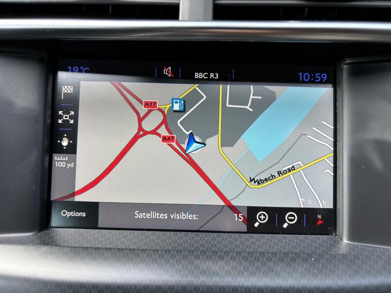 DS AUTOMOBILES DS 4
