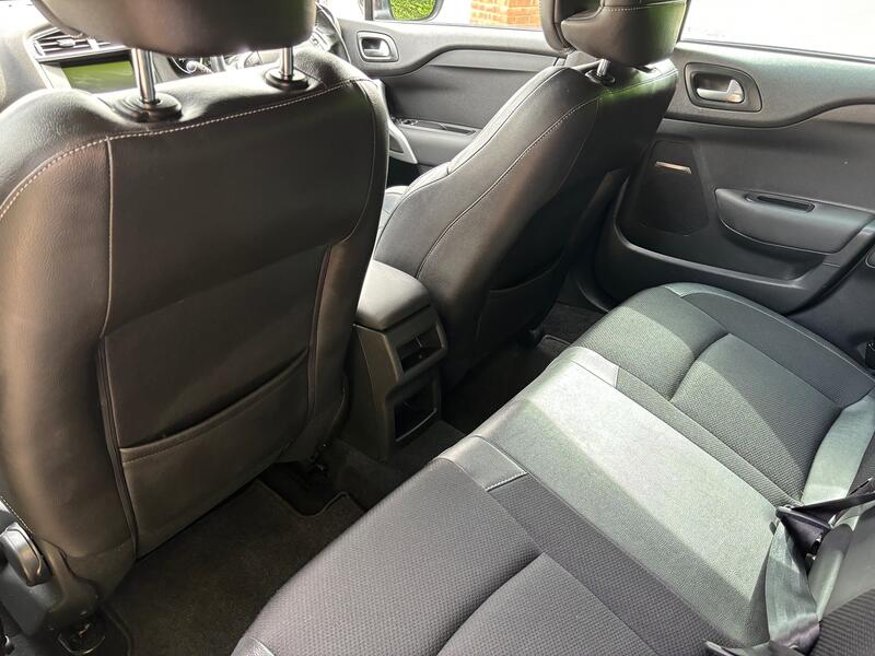 DS AUTOMOBILES DS 4