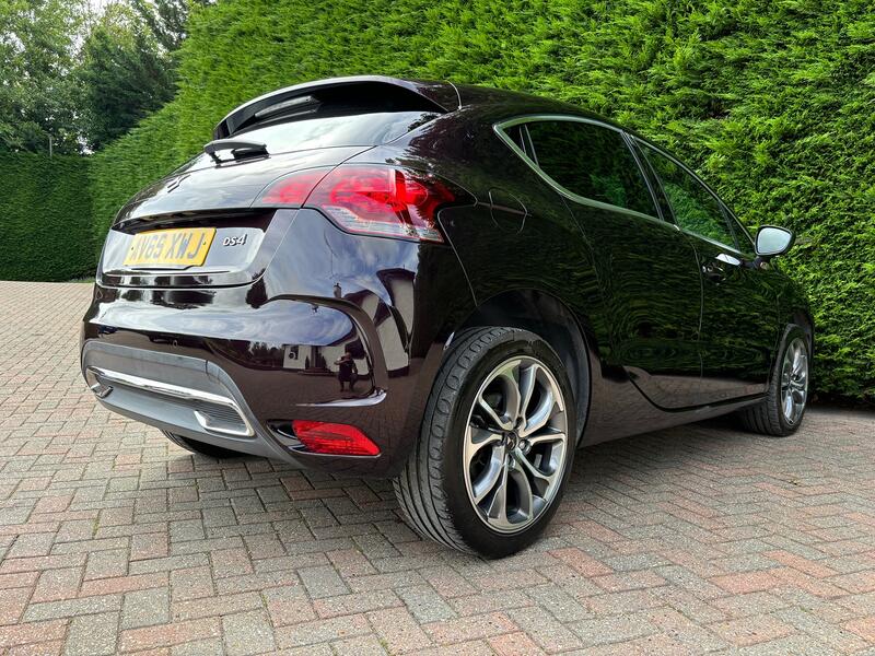 DS AUTOMOBILES DS 4