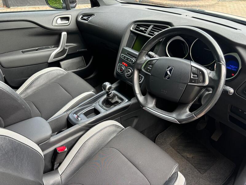DS AUTOMOBILES DS 4