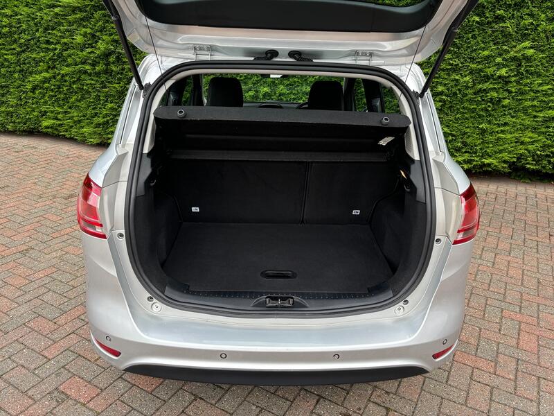 FORD B-MAX
