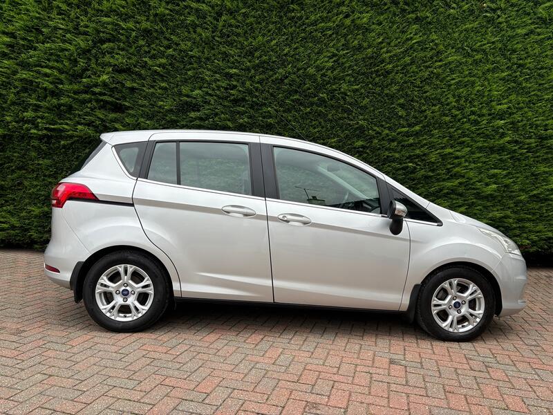 FORD B-MAX