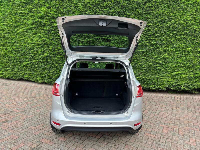 FORD B-MAX