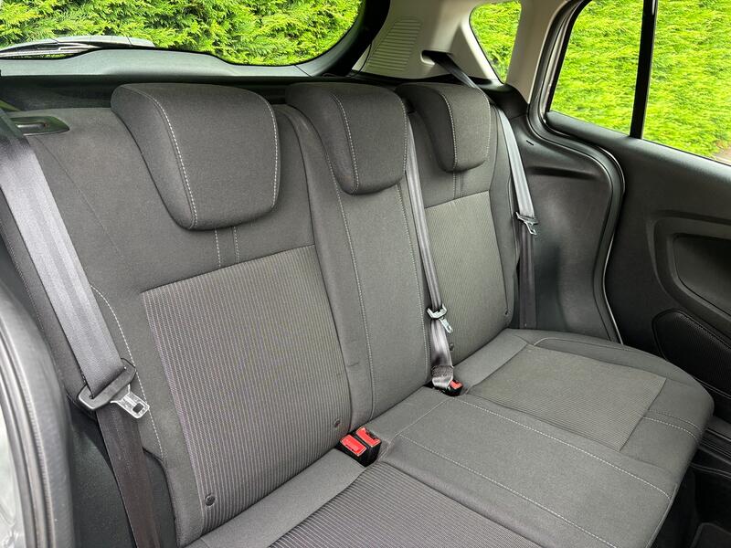 FORD B-MAX