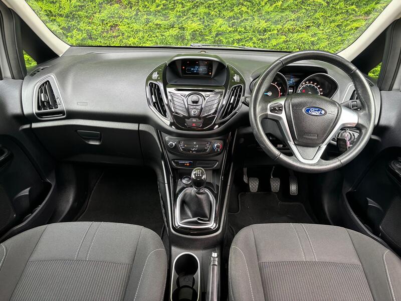 View FORD B-MAX 1.0 T EcoBoost Zetec
