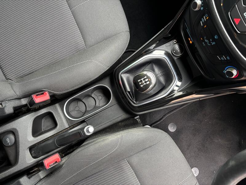 FORD B-MAX