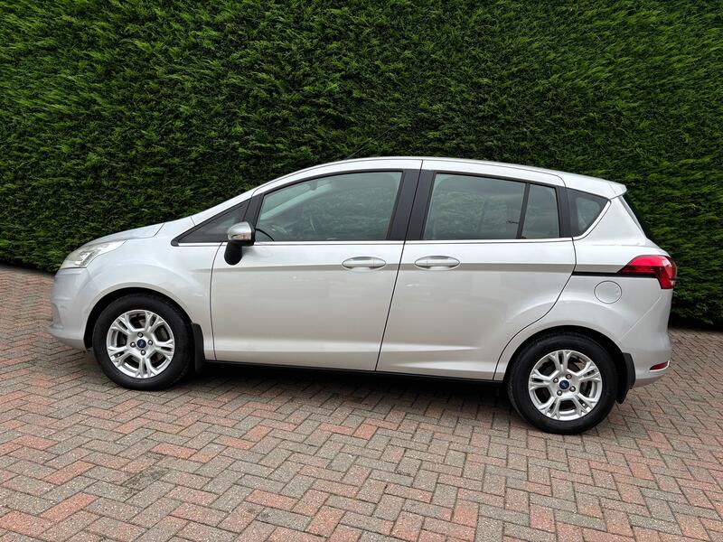 FORD B-MAX