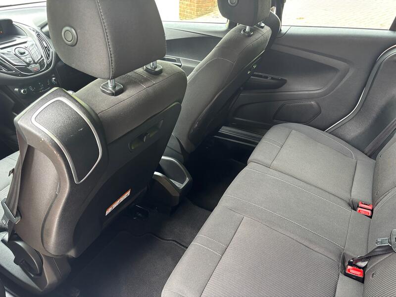 FORD B-MAX
