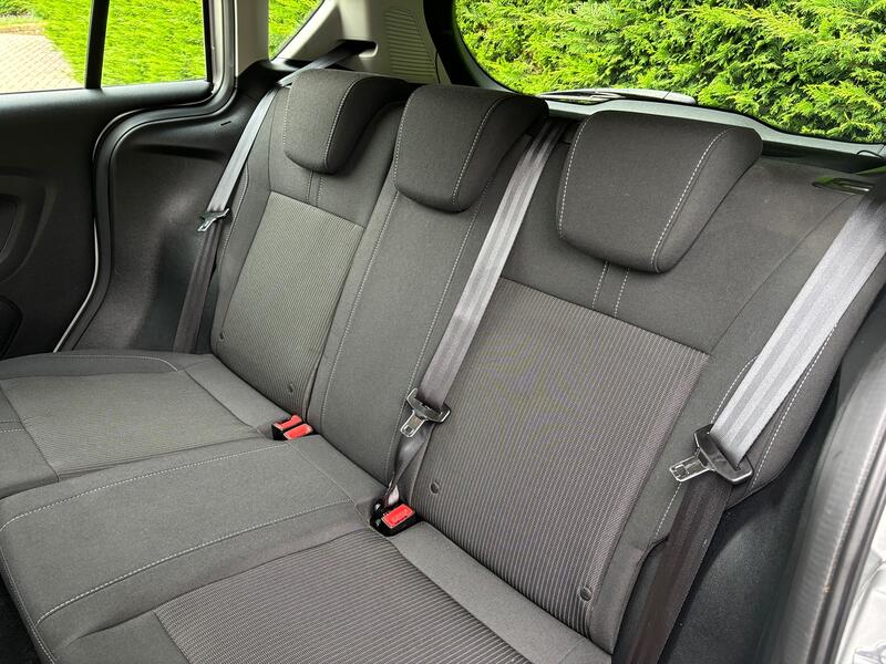 FORD B-MAX