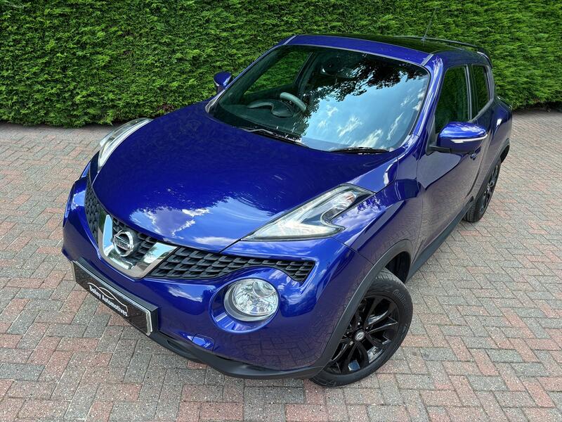 View NISSAN JUKE 1.5 dCi 8v Tekna