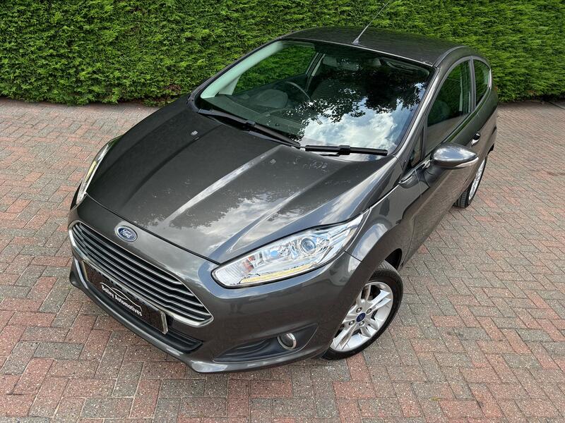 View FORD FIESTA 1.0 T EcoBoost Zetec