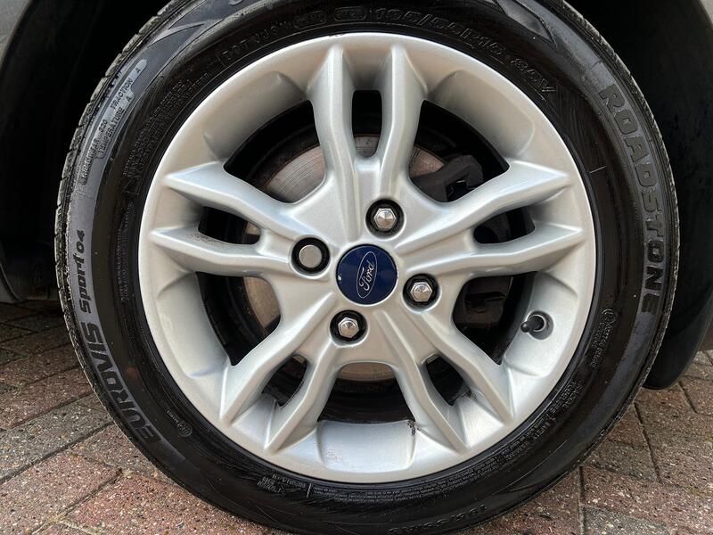 FORD FIESTA