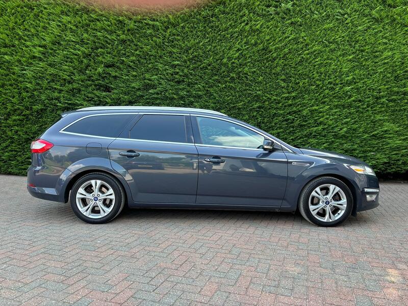 FORD MONDEO
