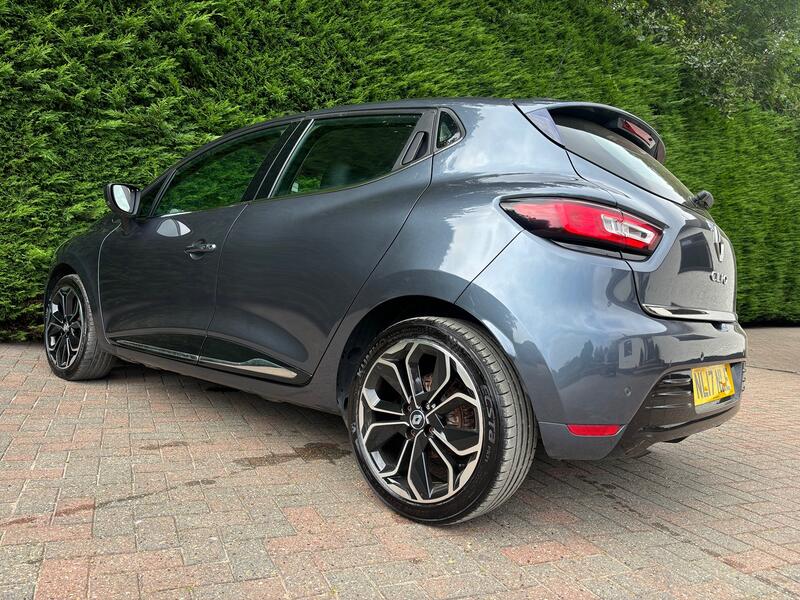 RENAULT CLIO