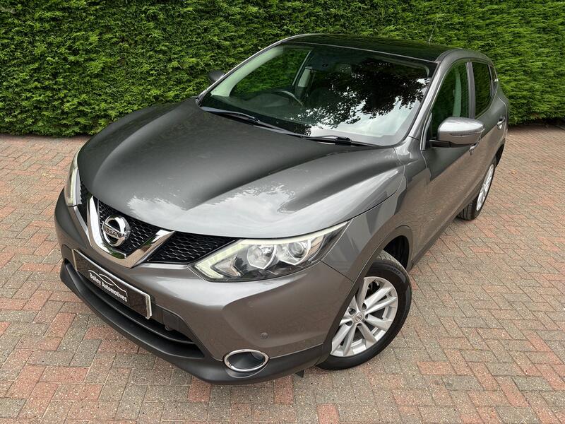 View NISSAN QASHQAI 1.5 dCi Acenta Premium